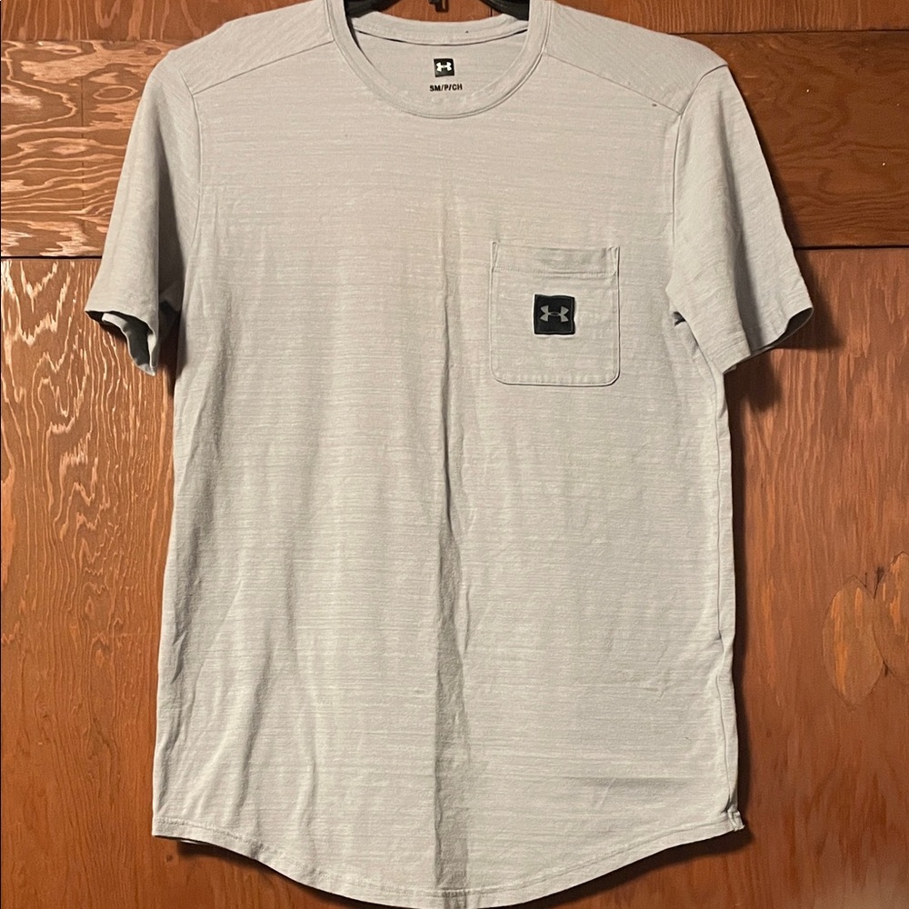 Under Armour Men's Light Gray Short Sleeve Tee